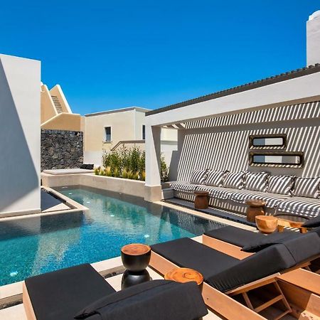 Uma Ray Suites Fira  Exterior foto