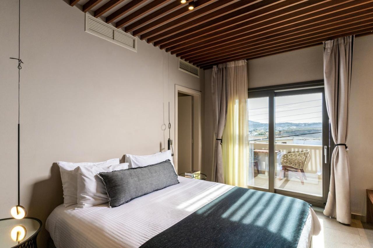 Uma Ray Suites Fira  Exterior foto