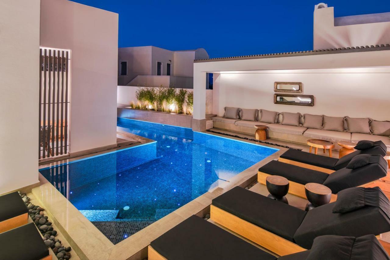 Uma Ray Suites Fira  Exterior foto